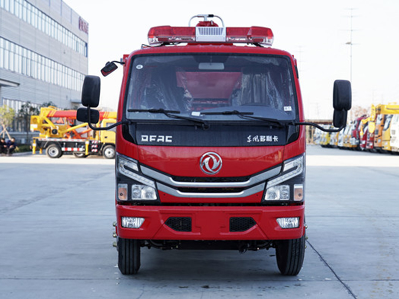 東風(fēng)2.5方國六水罐消防車