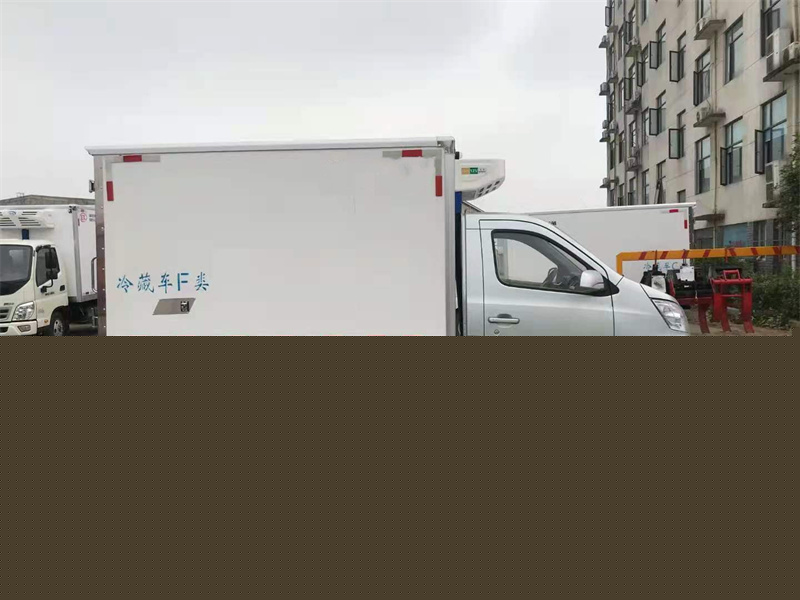 國六 長安2.68米單輪小型冷藏車